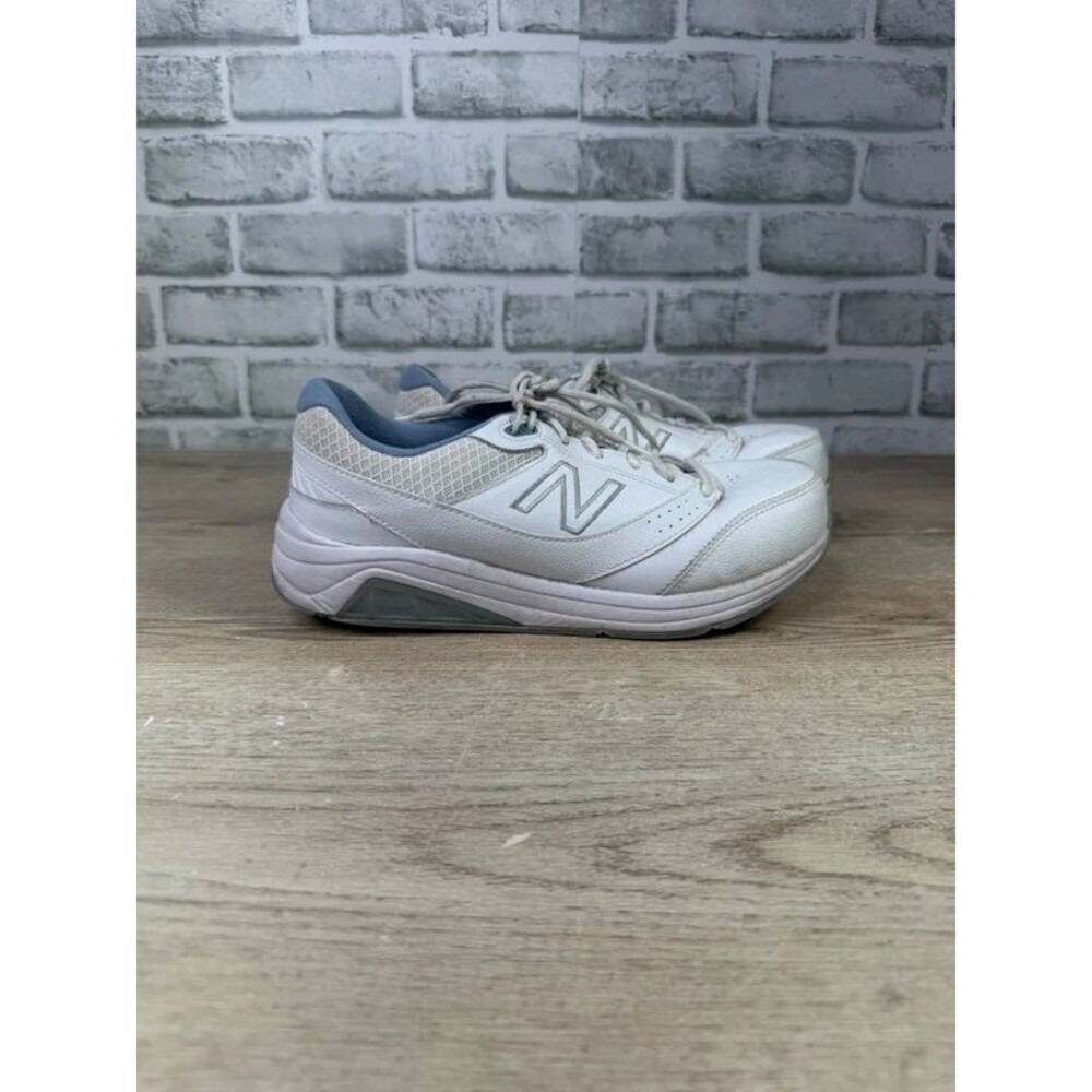 New Balance 928v3 Walking Shoe Leather White Womens 9